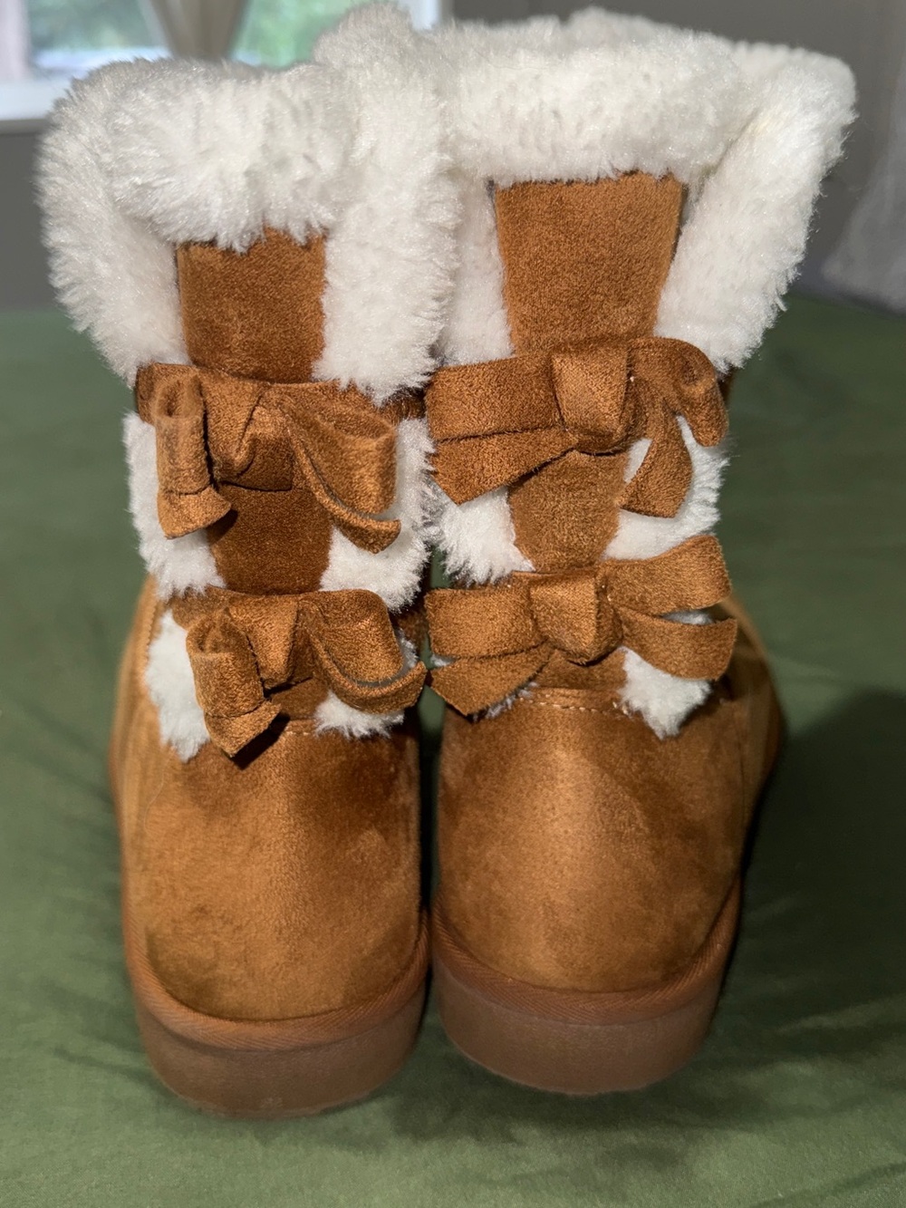 Women’s Faux-Suede Plush Lined Winter Boots - Chestnut